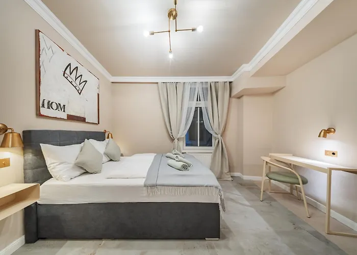 District One - Hideaway * Wien