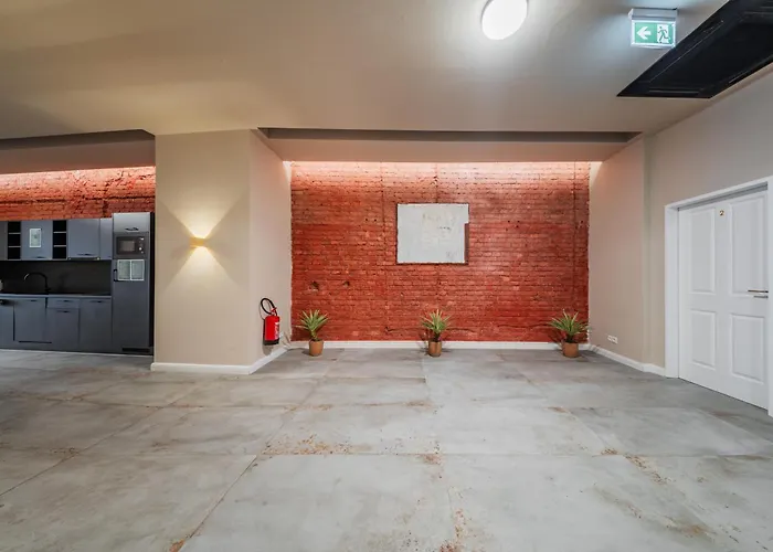 District One - Hideaway Hostel *